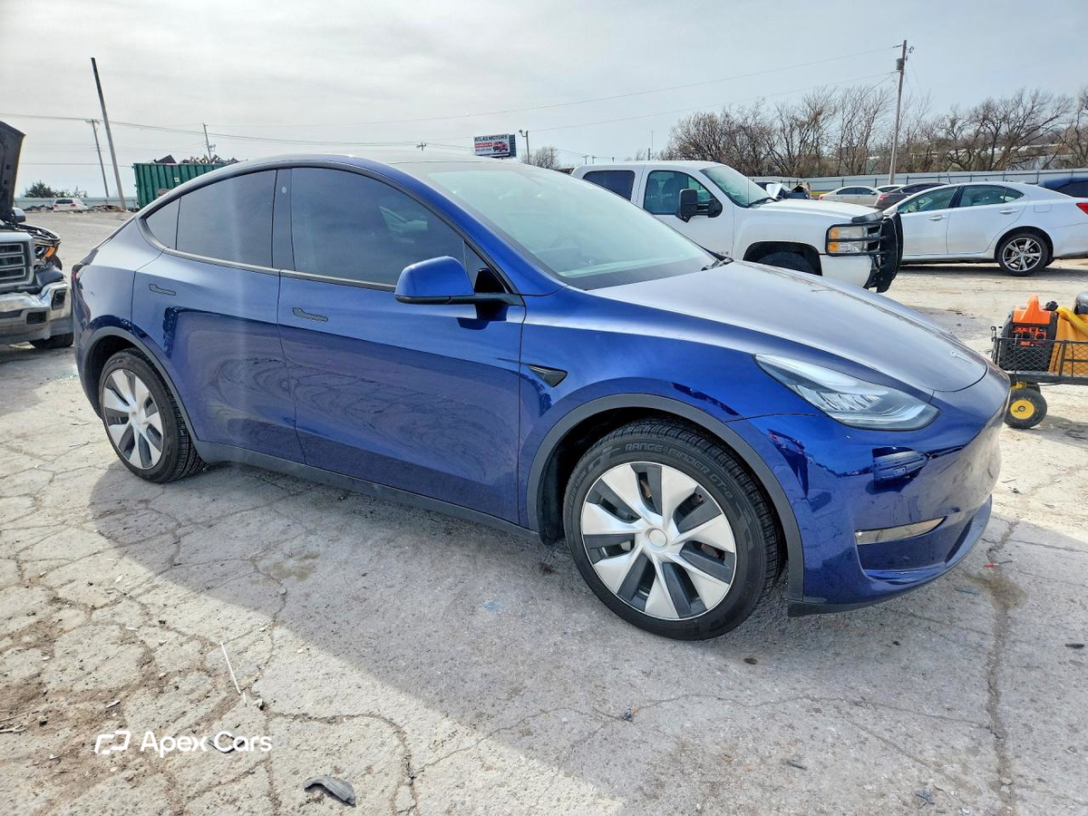 Tesla Model Y 2021