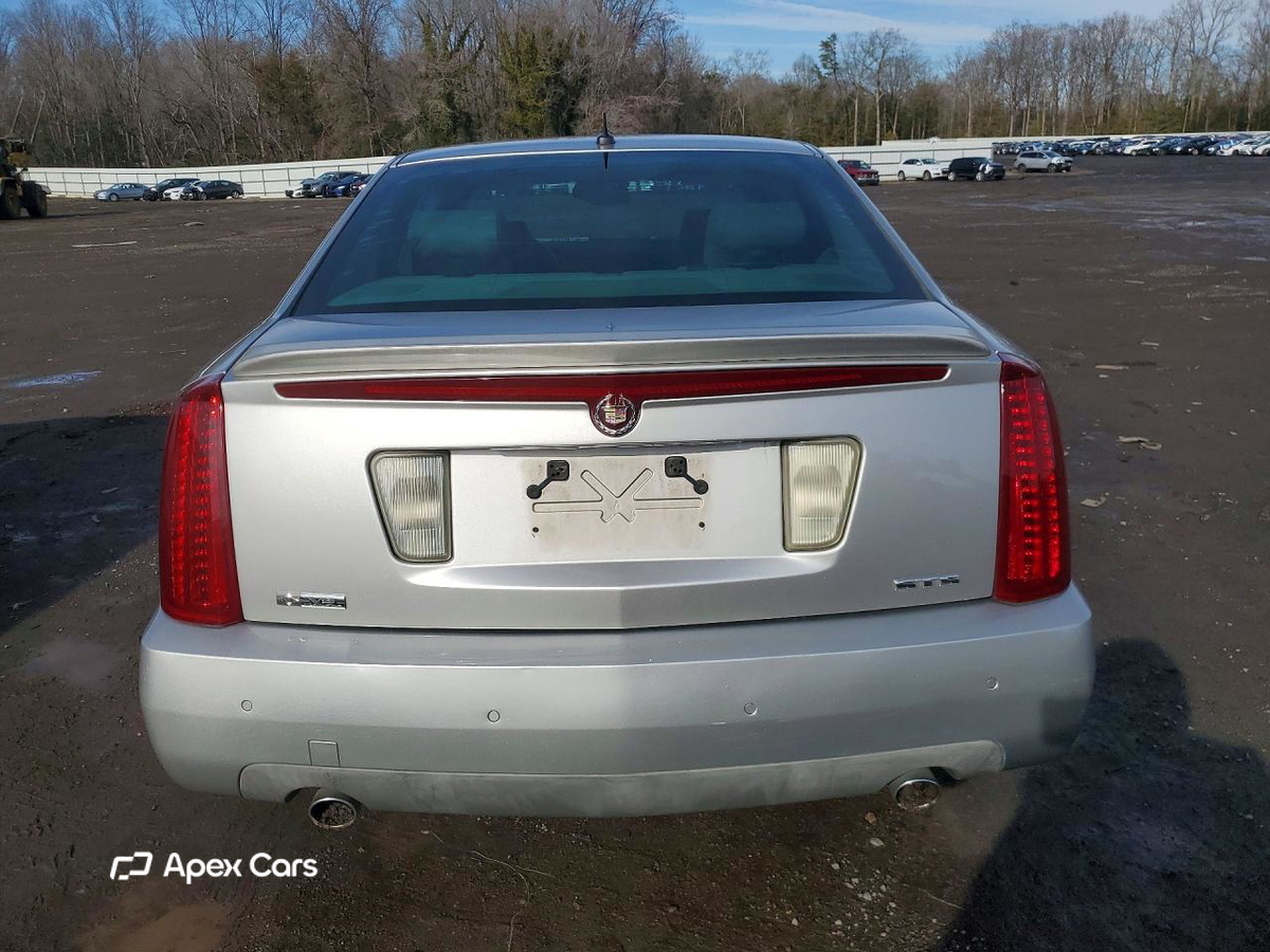 Cadillac STS 2006