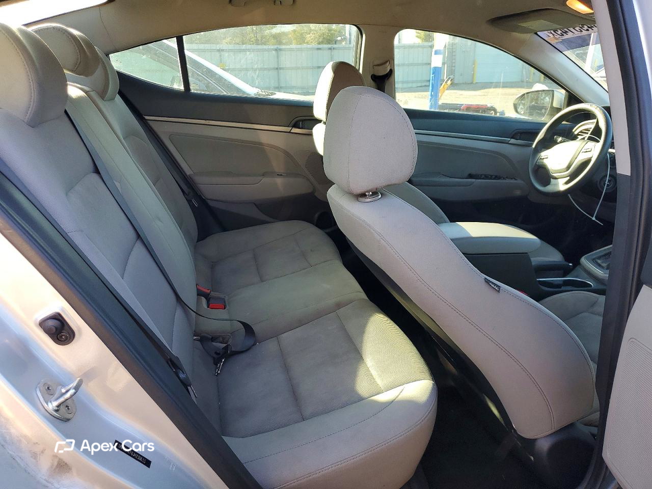 Hyundai Elantra 2018