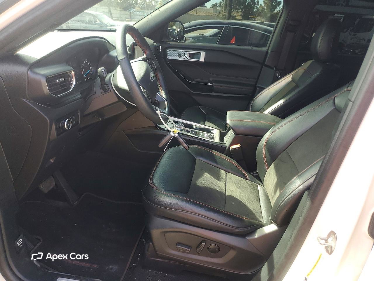 Ford Explorer 2024
