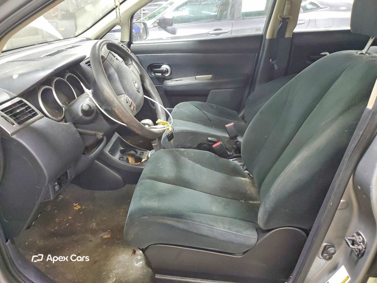 Nissan Versa 2011