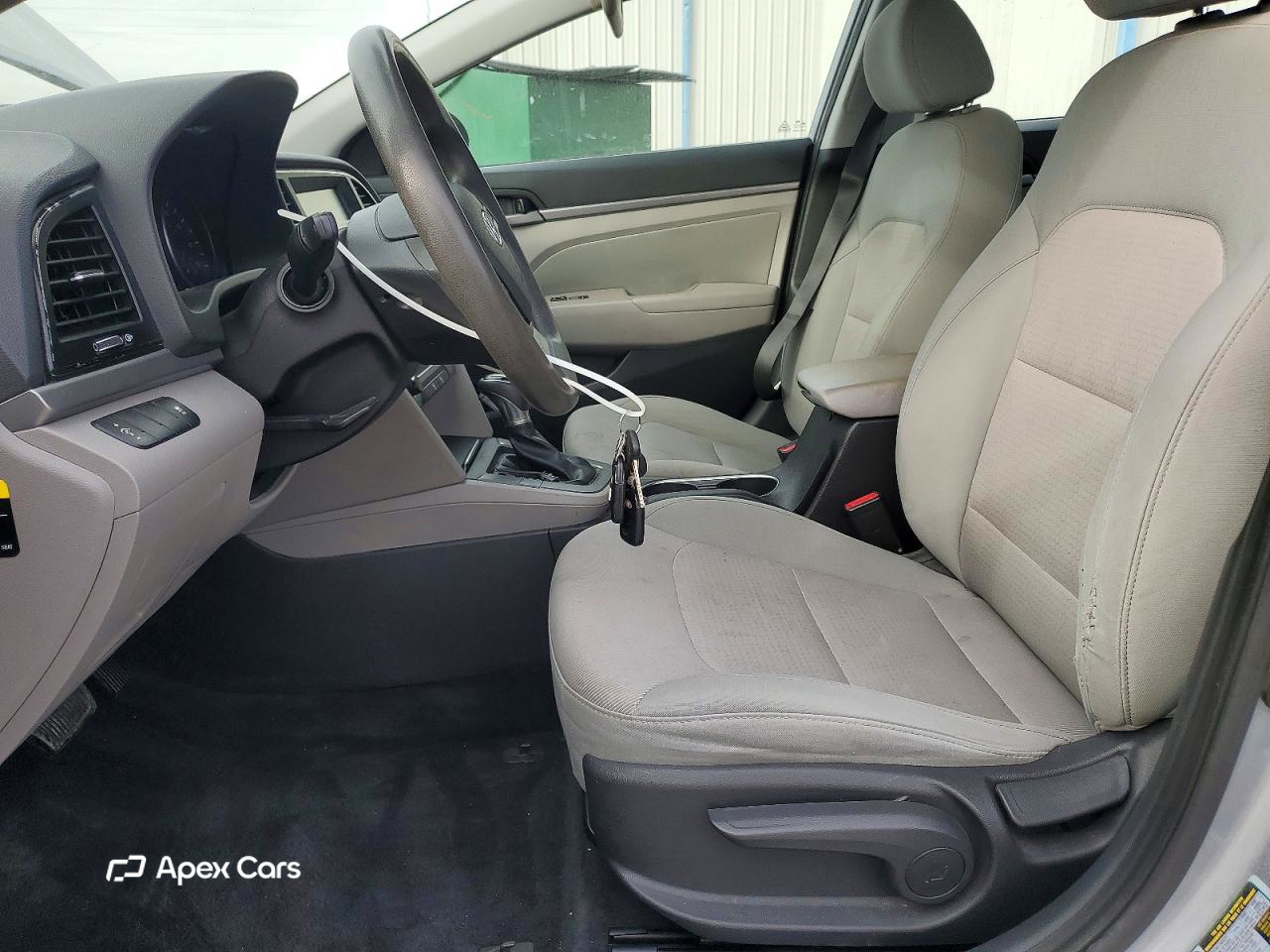 Hyundai Elantra 2017