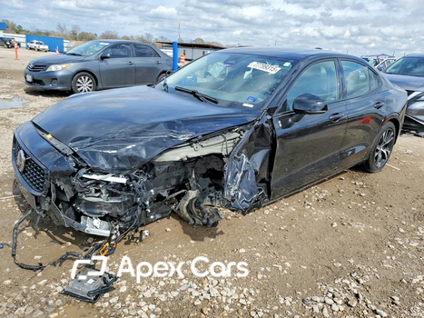 Volvo S60 2024 - Image 1 of 14