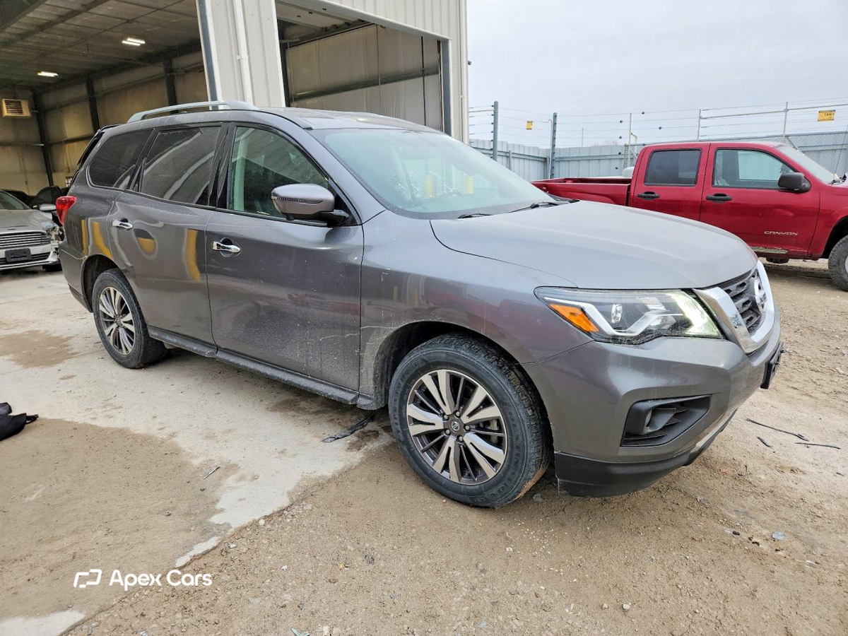 Nissan Pathfinder 2020