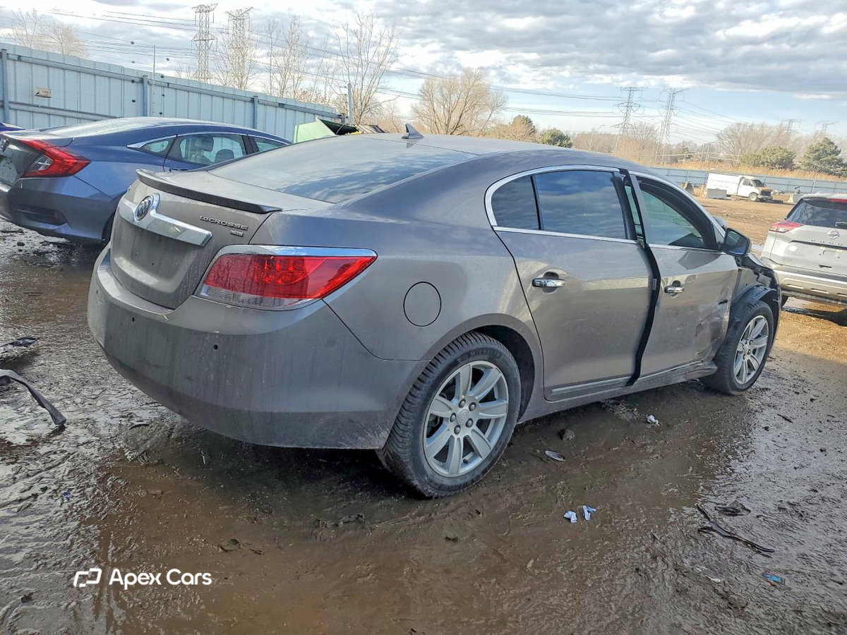 Buick LaCrosse 2011