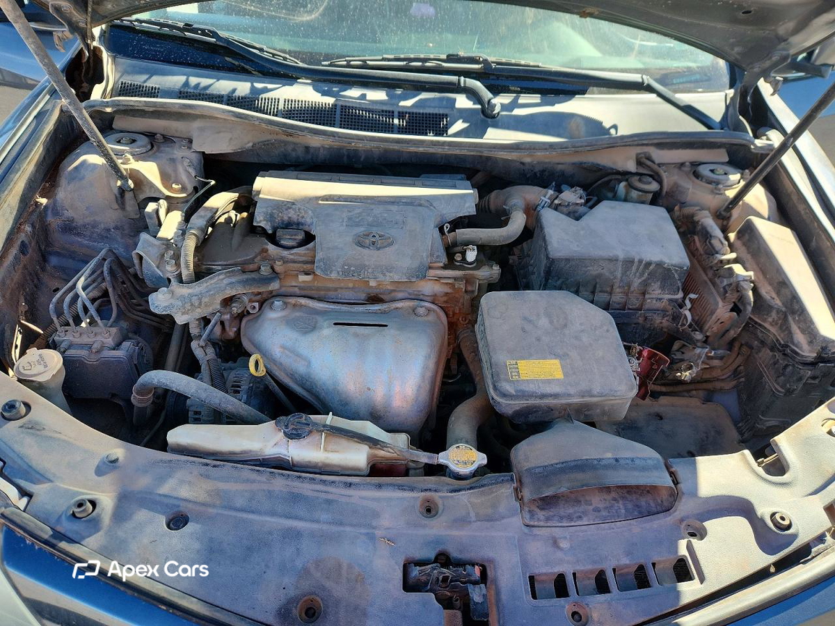 Toyota Camry 2012