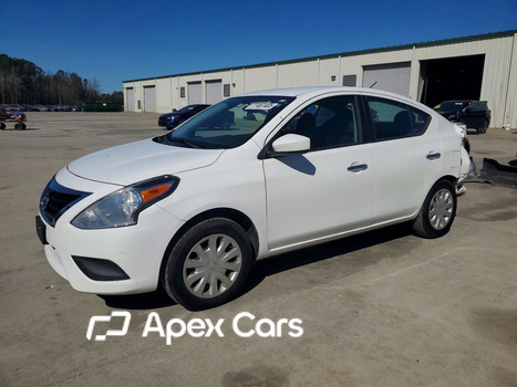 Nissan Versa 2018 - Image 1 of 14