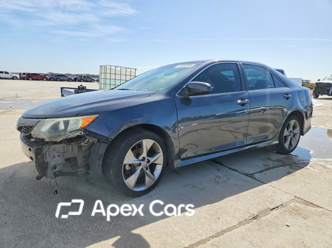Toyota Camry 2012 - Zdjęcie 1 z 14