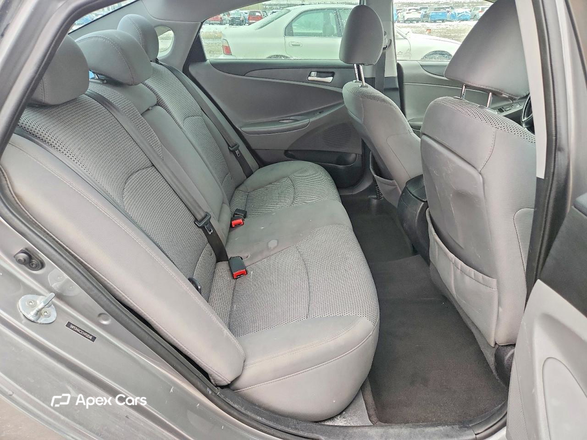 Hyundai Sonata 2012