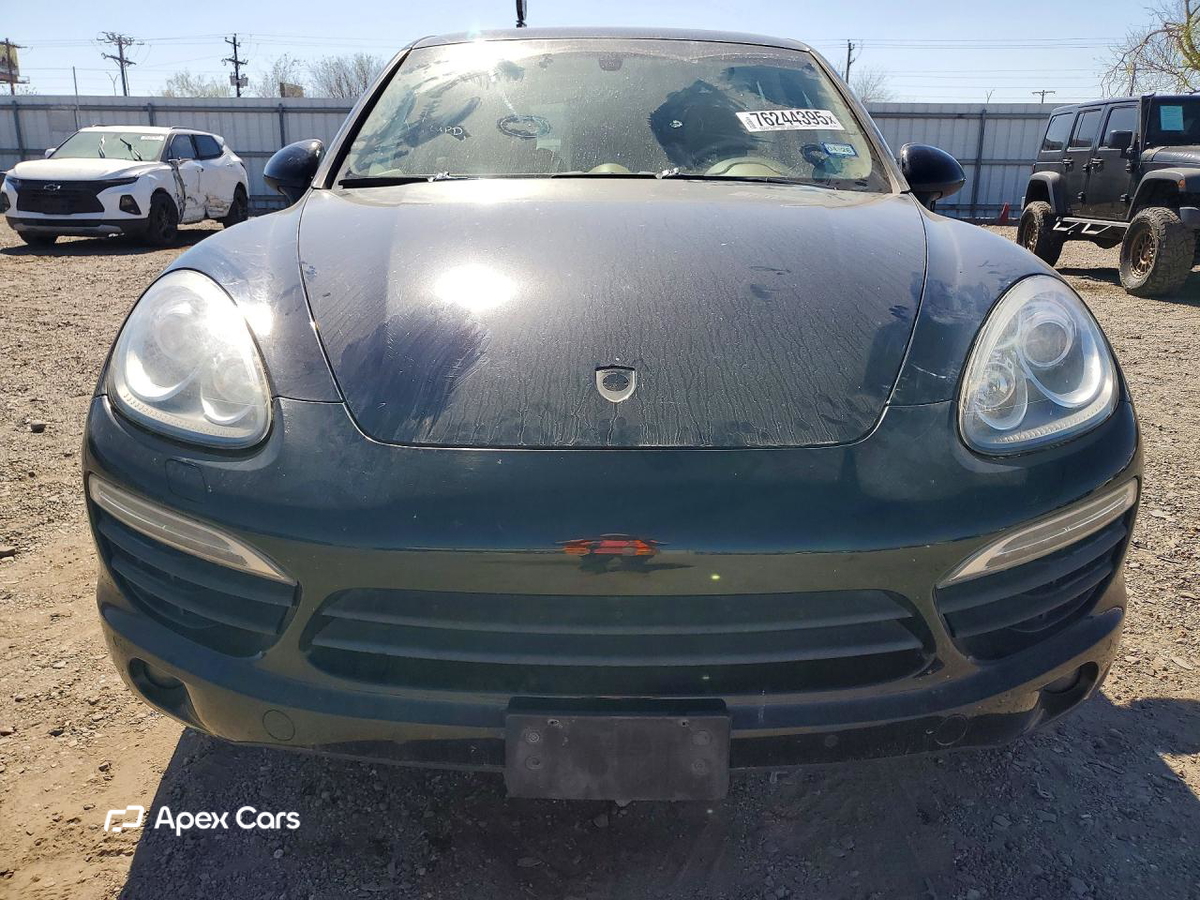 Porsche Cayenne 2014