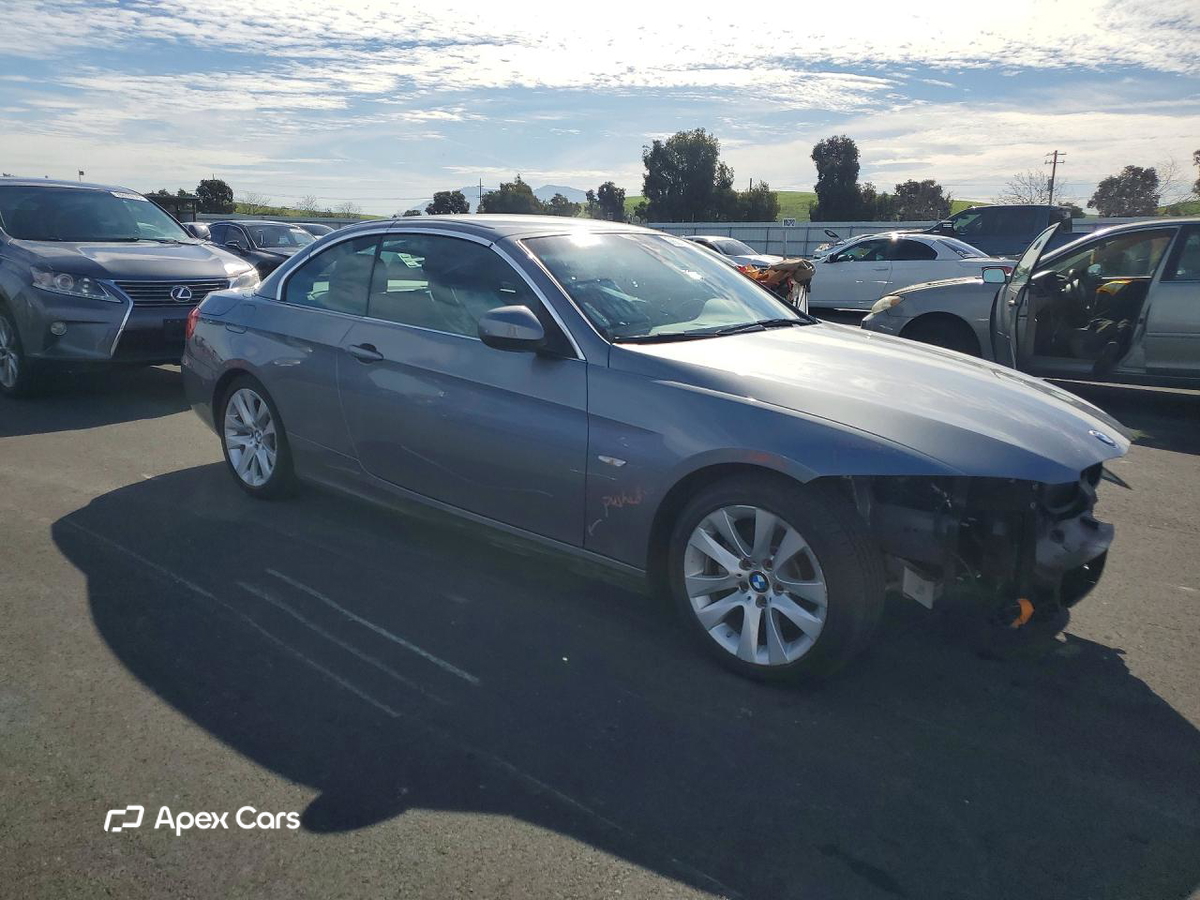BMW Series 3 2011