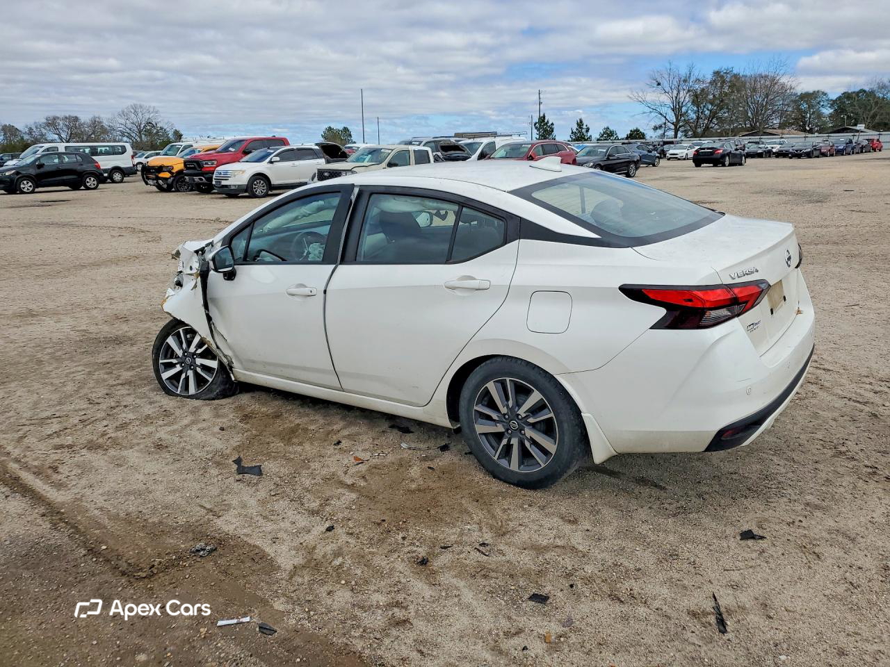 Nissan Versa 2020