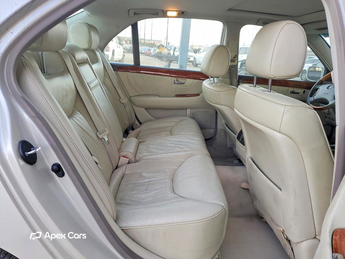 Lexus LS 2002