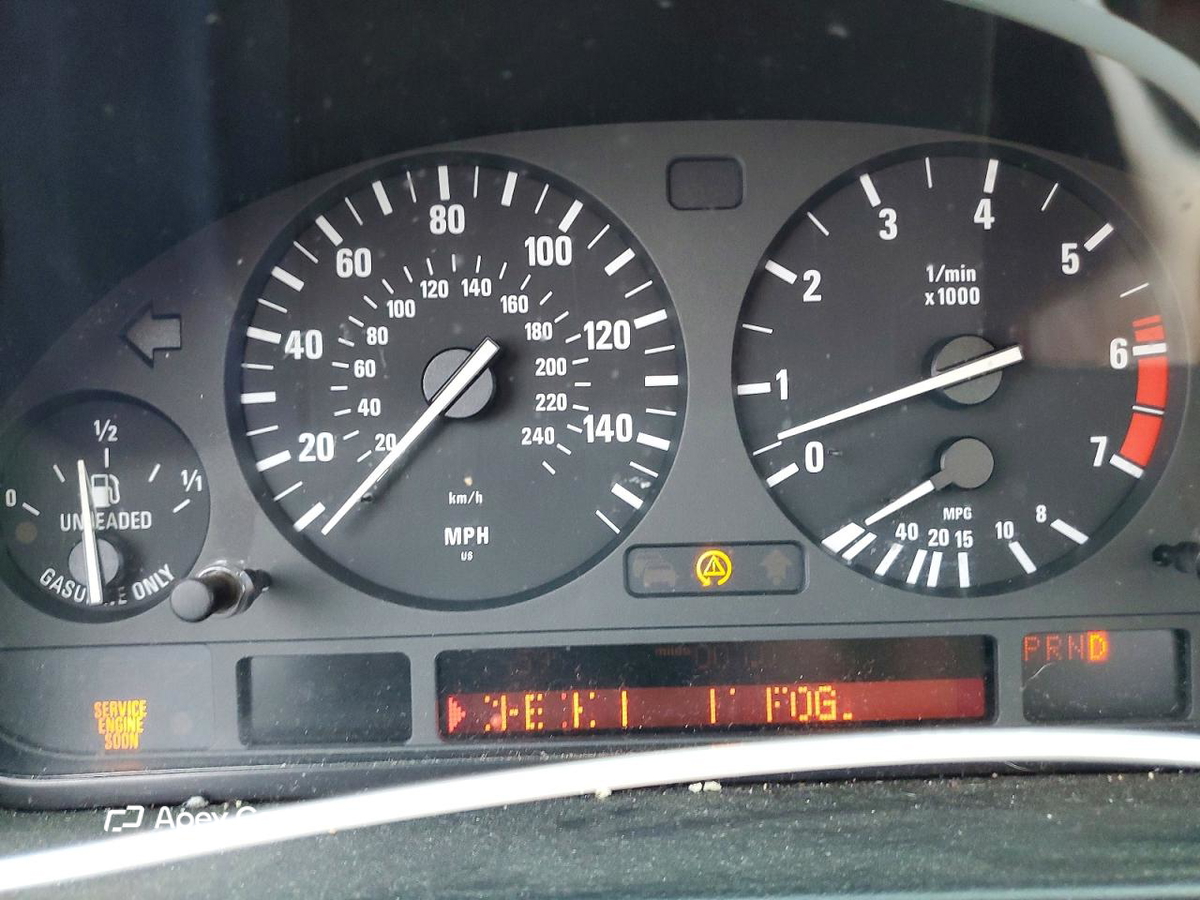 BMW Series 7 2001