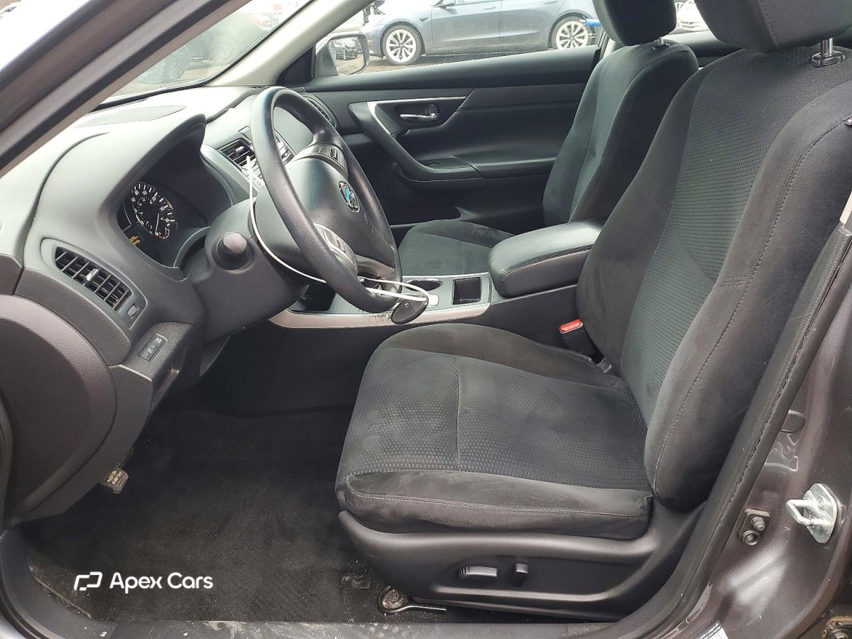 Nissan Altima 2015