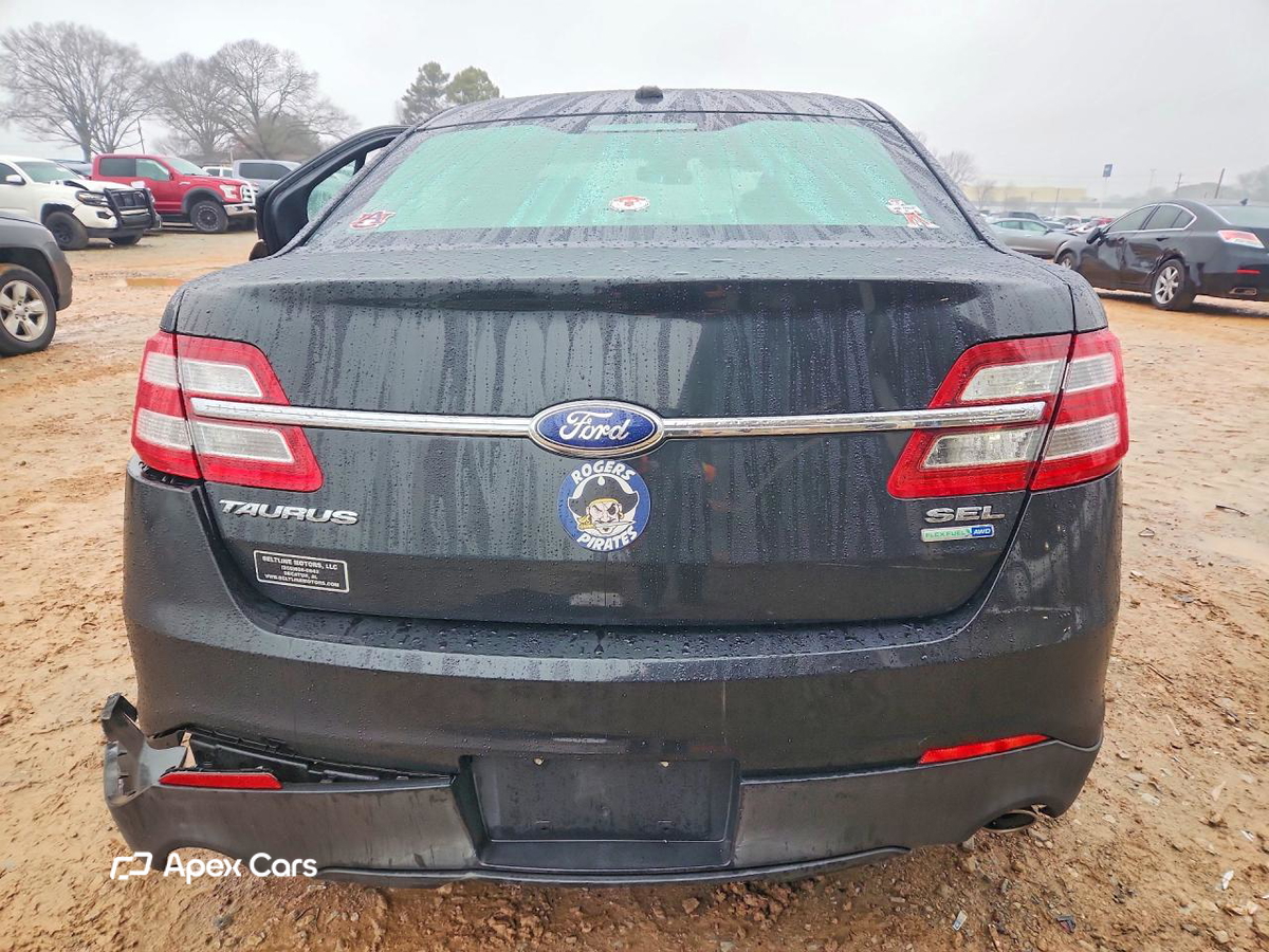 Ford Taurus 2013