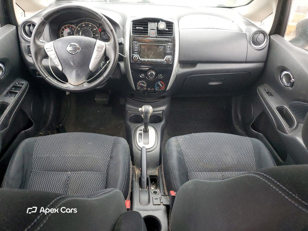 Versa 2016