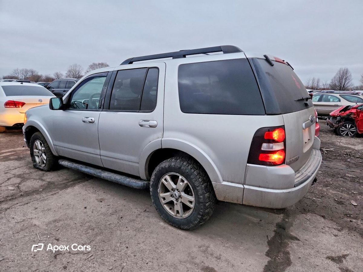 Ford Explorer 2010