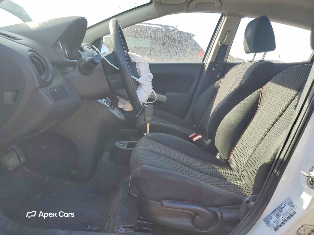 Mazda 2 2012