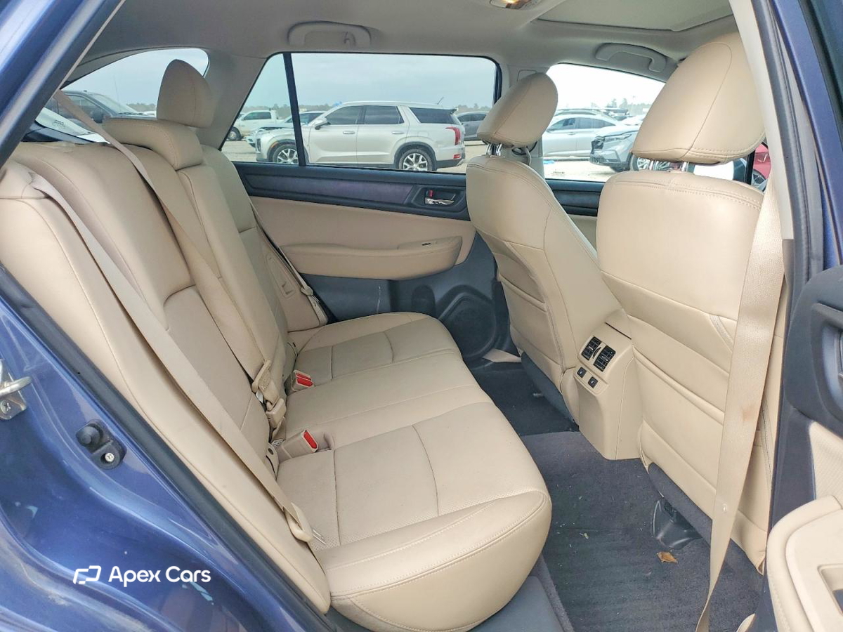 Subaru Outback 2015