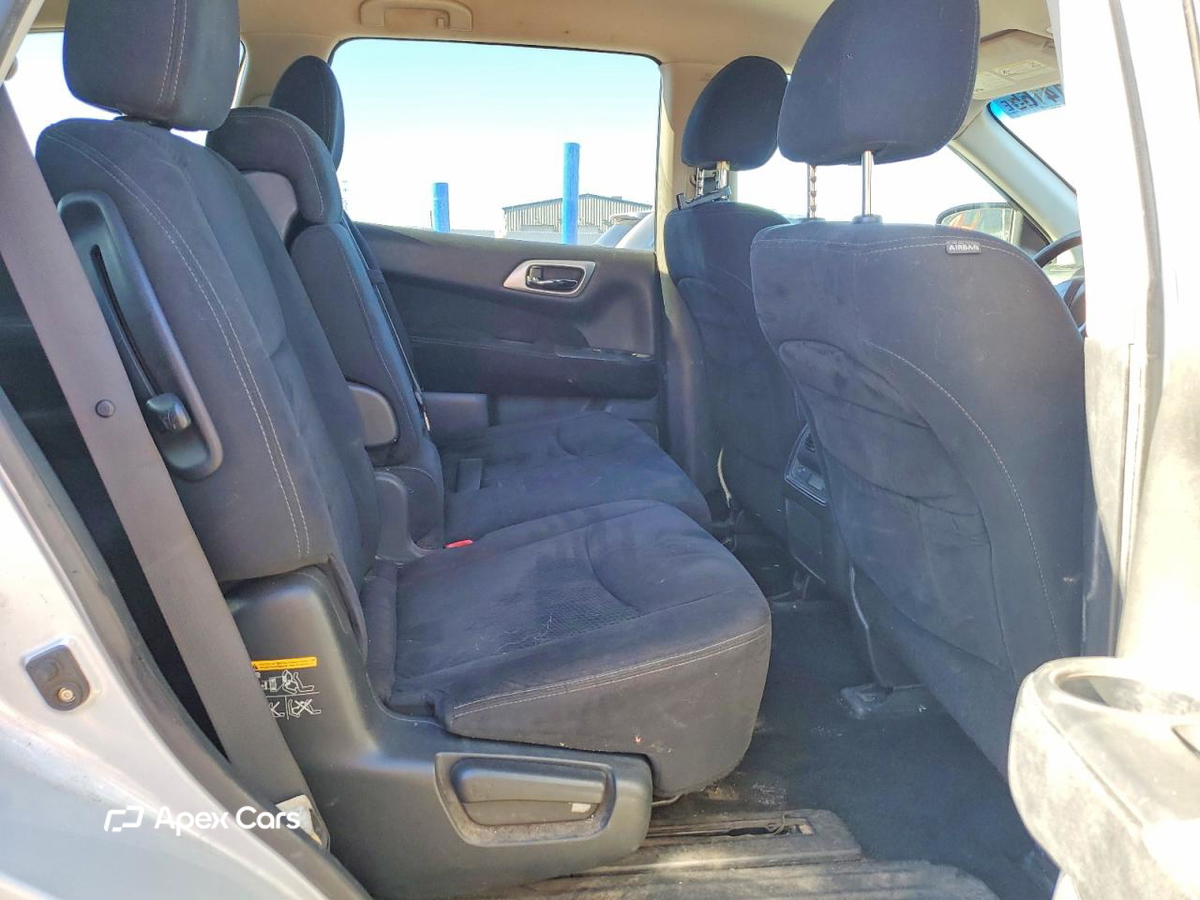 Nissan Pathfinder 2013