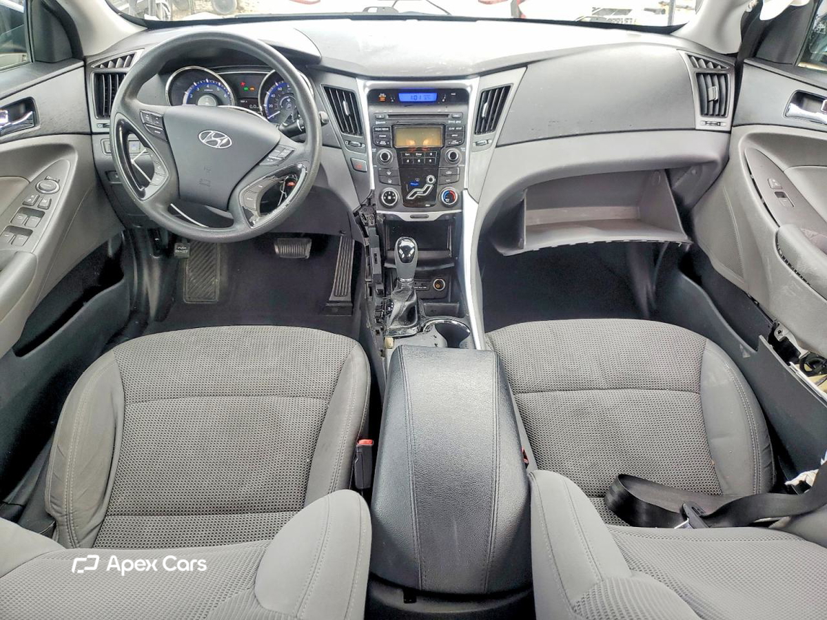 Hyundai Sonata 2013