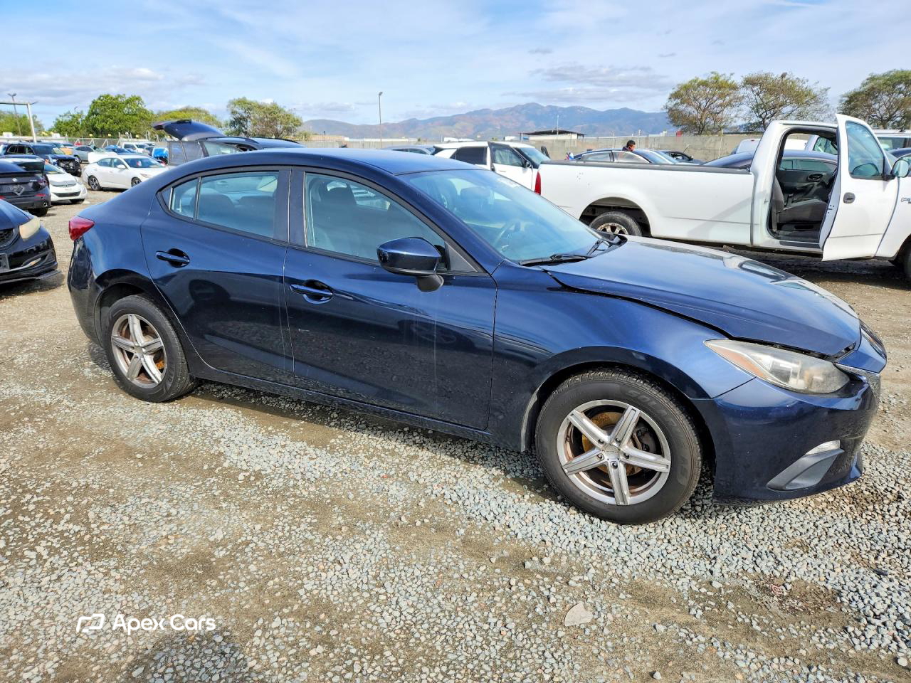 Mazda 3 2015