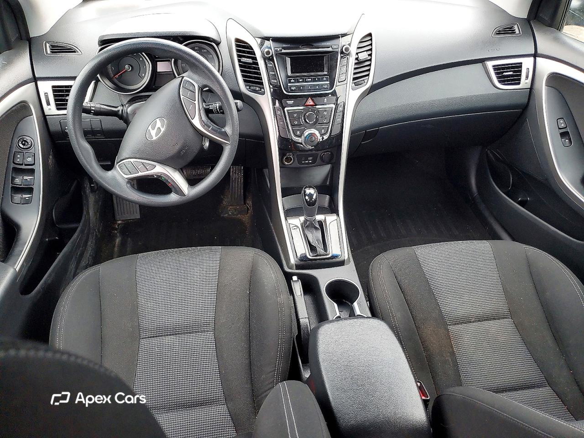 Hyundai Elantra 2017
