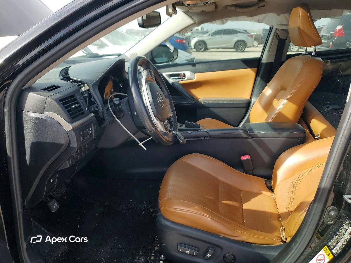 Lexus CT 2013
