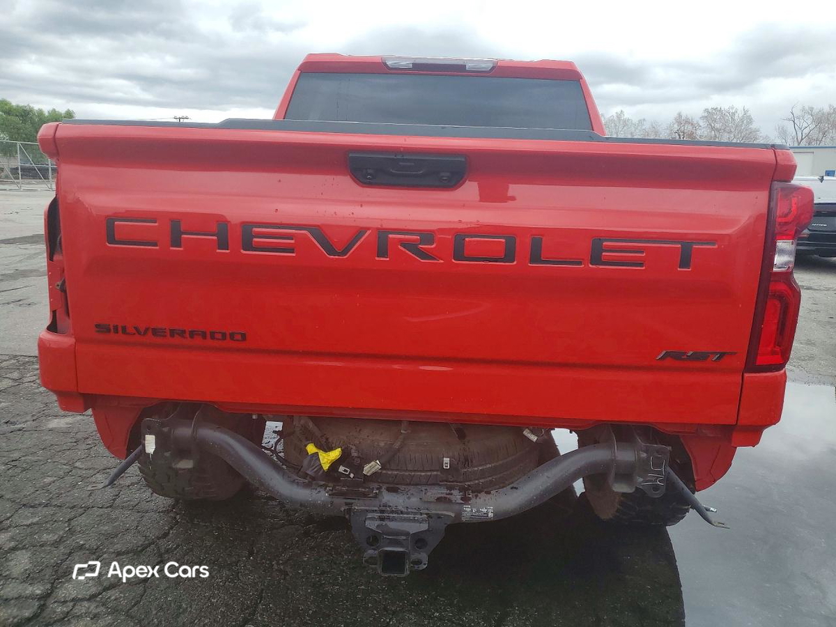 Chevrolet Silverado 2023