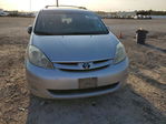 Toyota Sienna 2010
