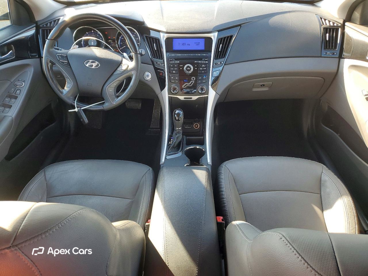 Hyundai Sonata 2011