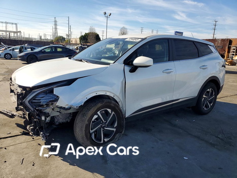 Kia  2024 - Image 1 of 14