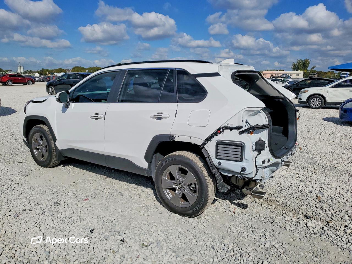 Toyota RAV 4 2025
