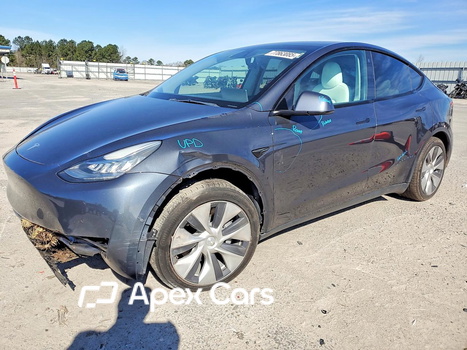 Tesla Model Y 2021 - Image 1 of 12