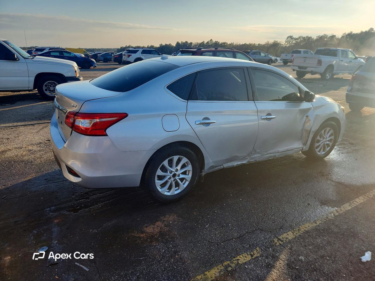 Nissan Sentra 2018