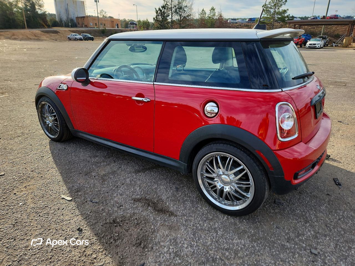 MINI Cooper 2012