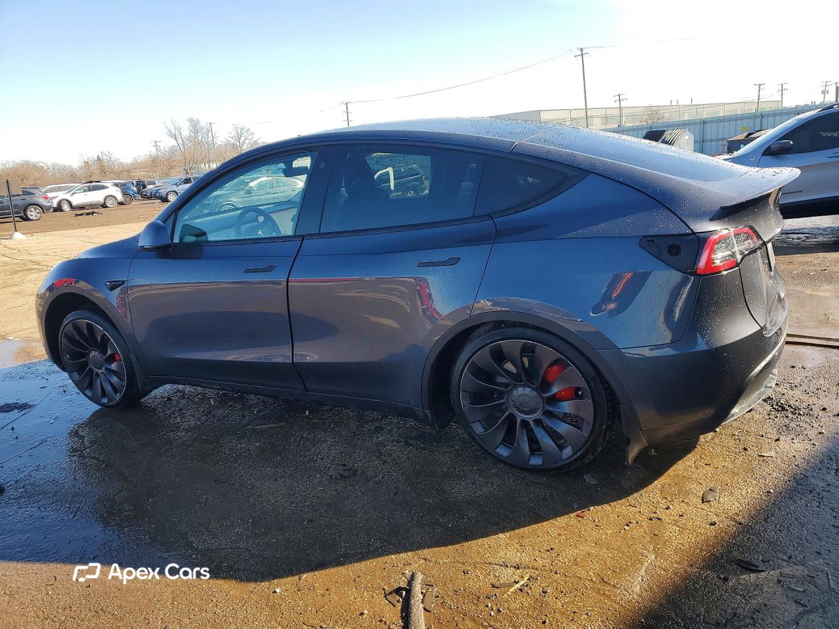 Tesla Model Y 2022