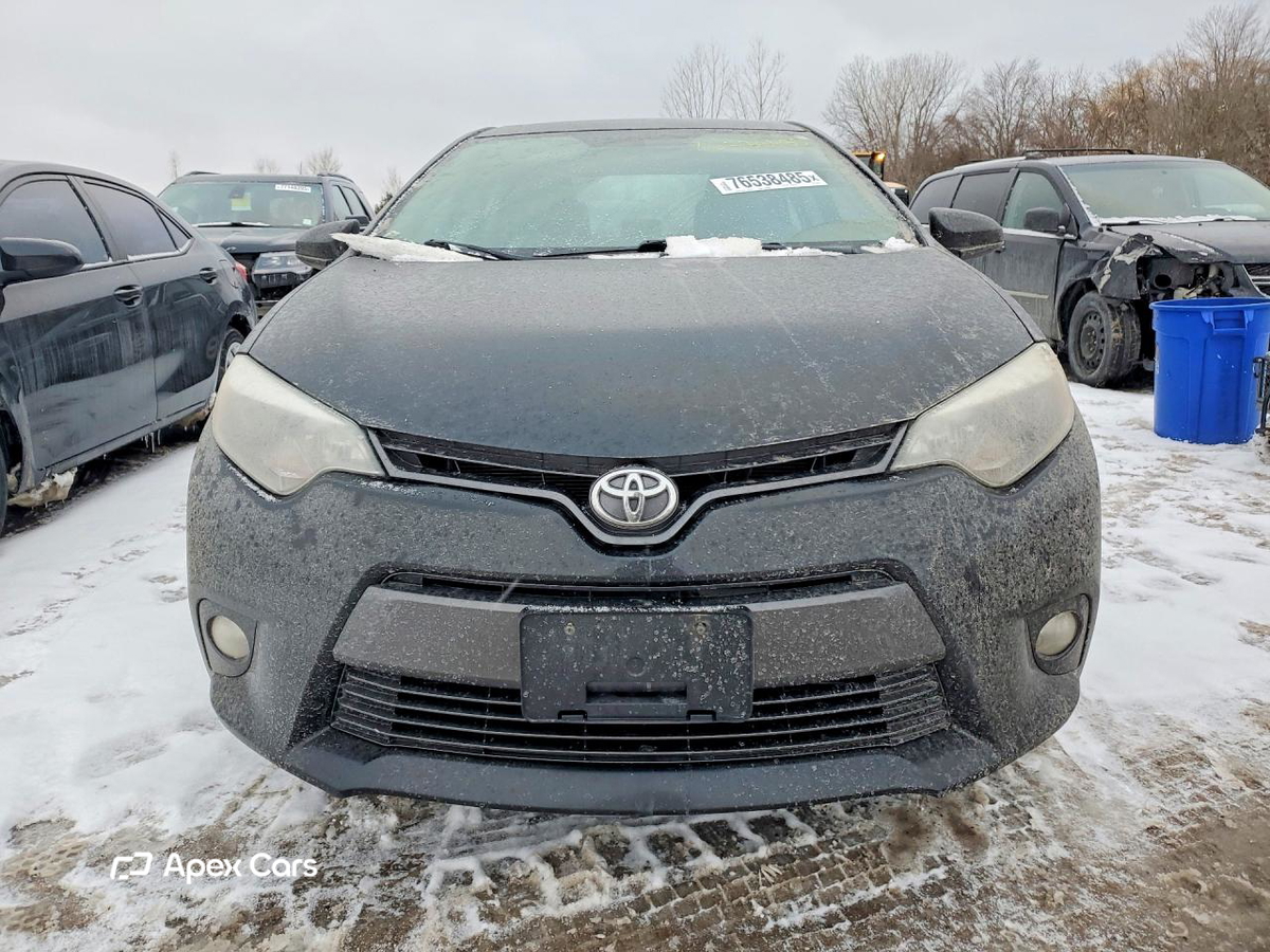 Toyota Corolla 2015