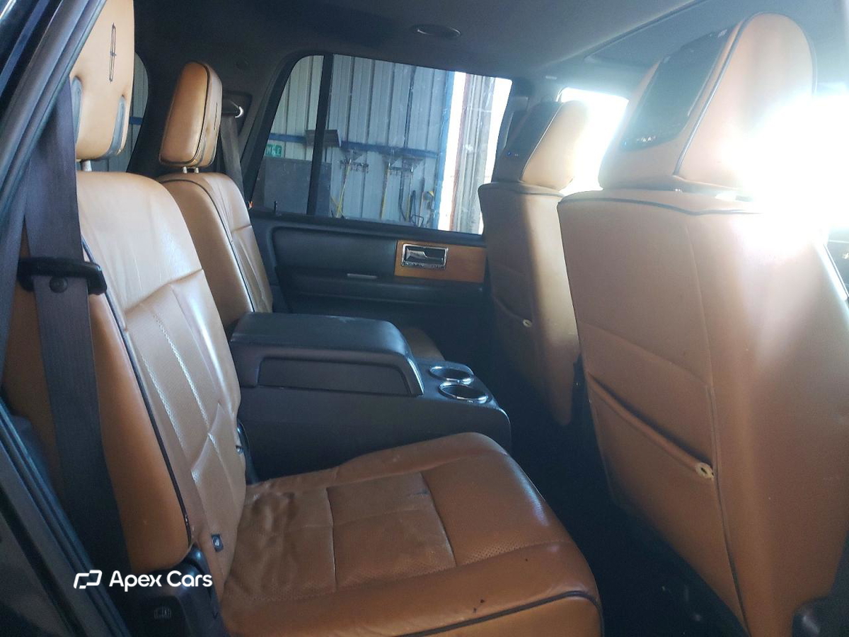 Lincoln Navigator 2013