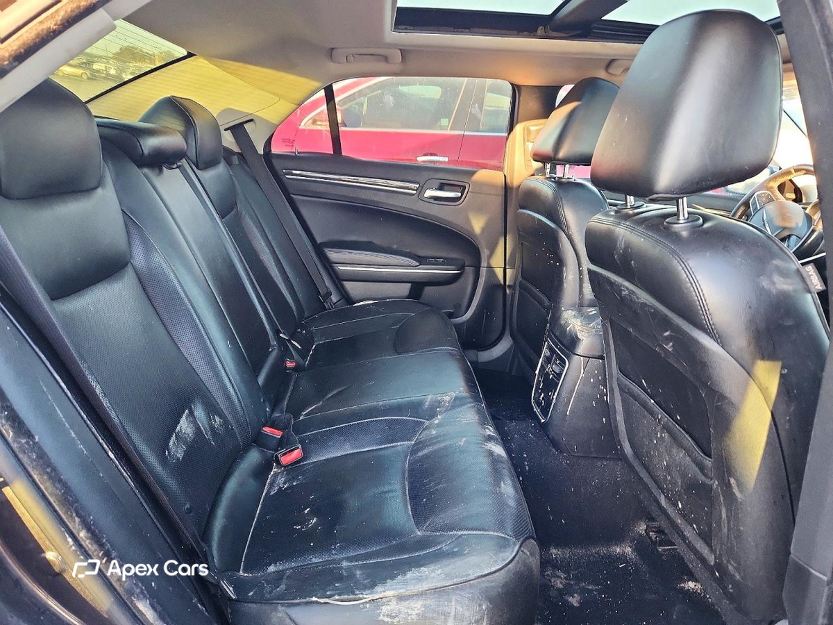 Chrysler 300 2019