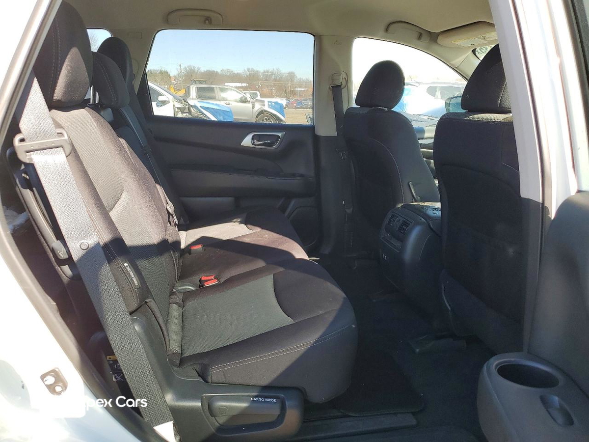 Nissan Pathfinder 2020