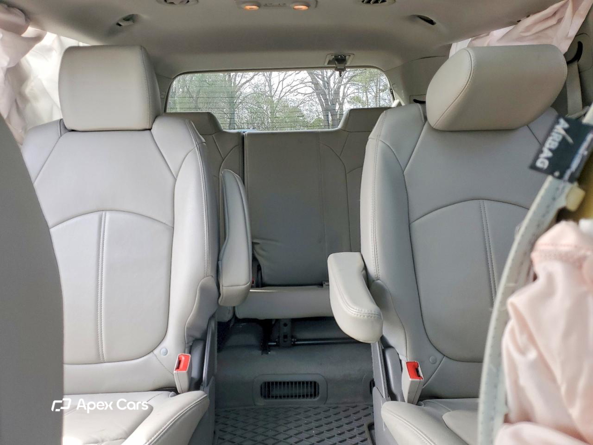GMC Acadia 2016
