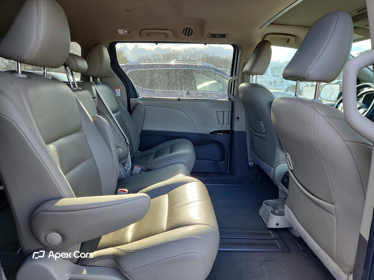 Toyota Sienna 2020