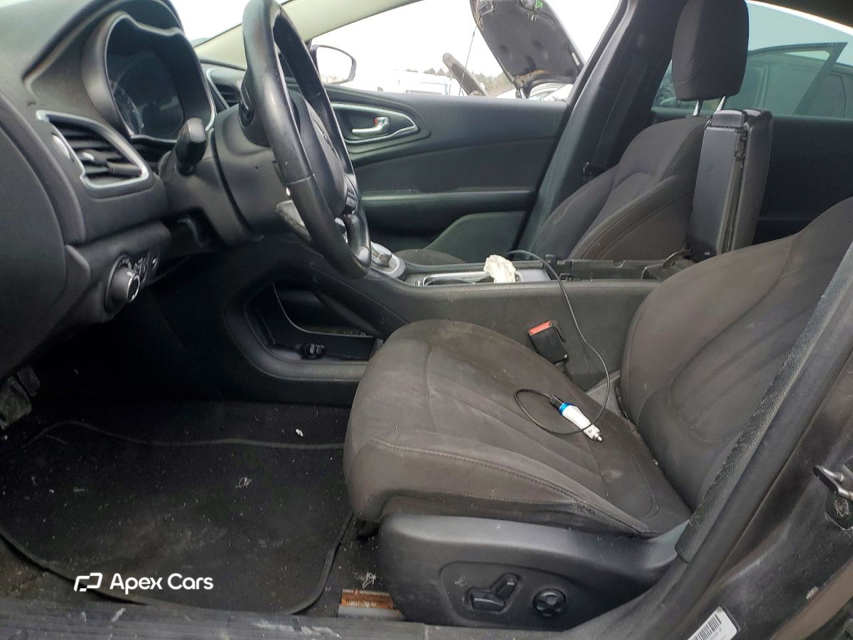 Chrysler 200 2015