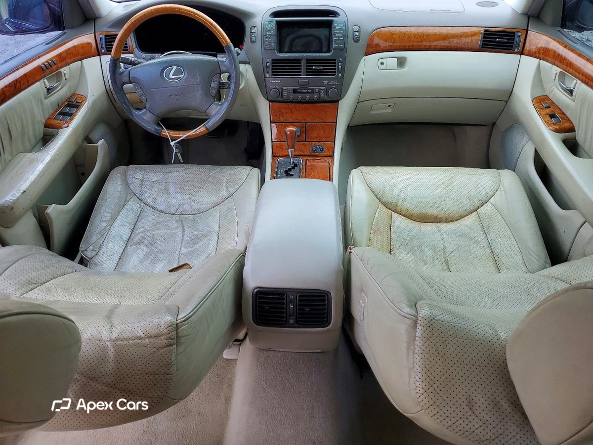 Lexus LS 2003