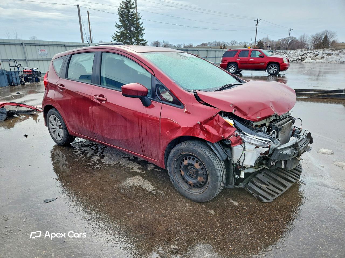 Nissan Versa 2018