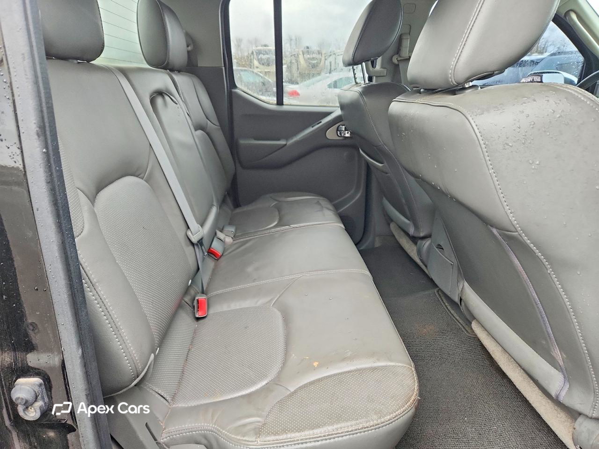 Nissan Navara (Frontier) 2010