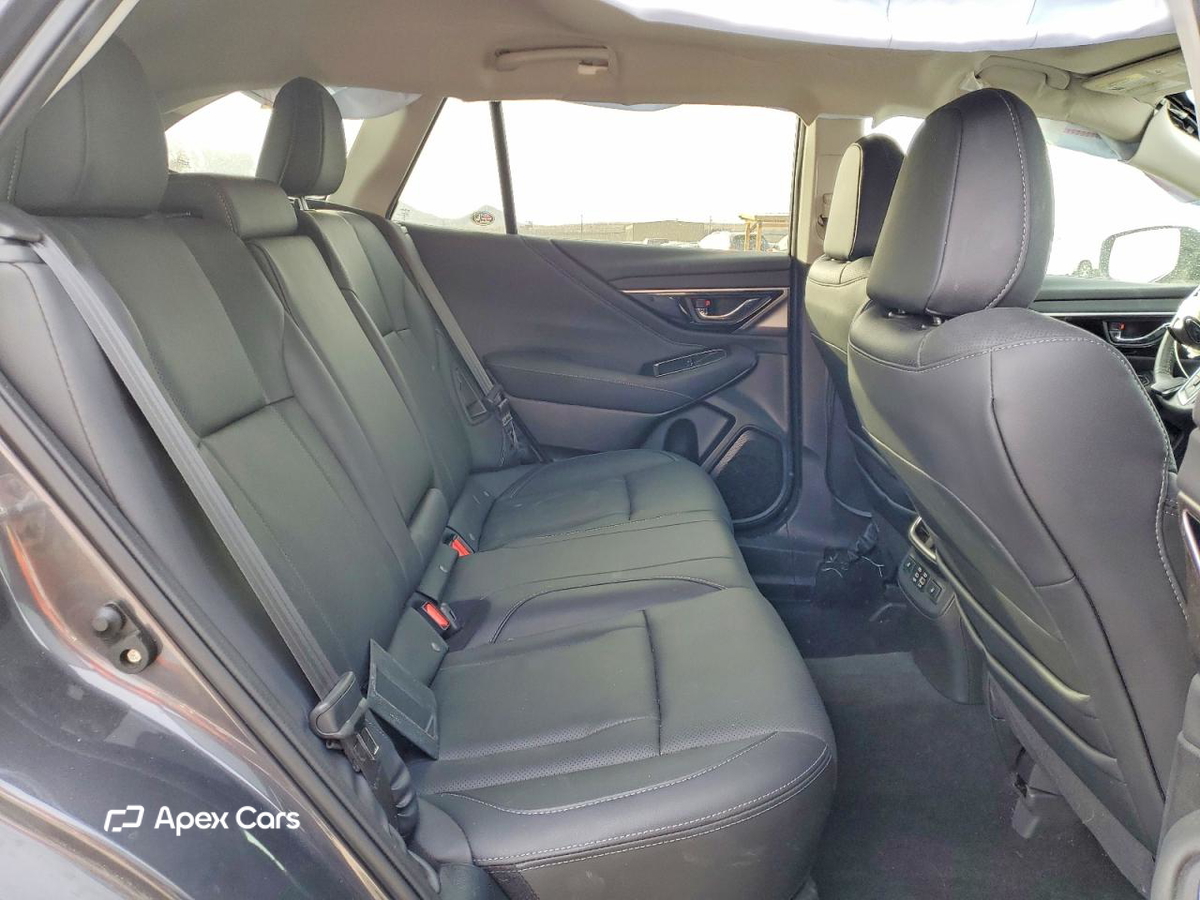 Subaru Outback 2024