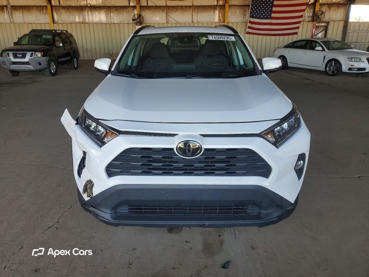 Toyota RAV 4 2021